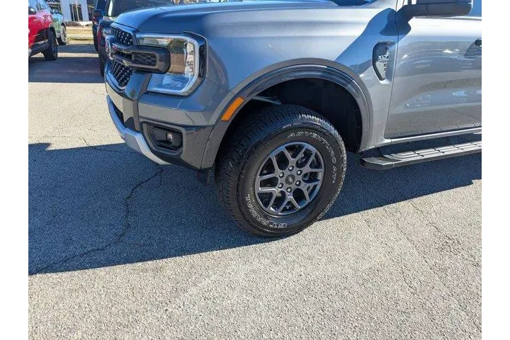 $35995 : Ford Ranger 2024 4x4 XLT 4dr image 9