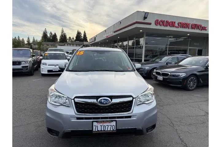 $17490 : Subaru Forester 2015 AWD 2.5 image 2