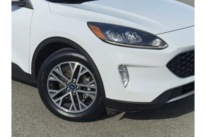 $18900 : Ford Escape 2020 SEL 4dr SUV image 9