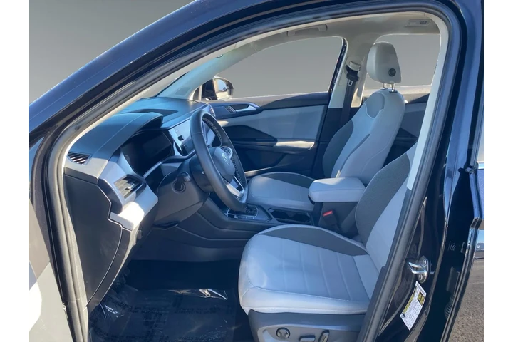 $16600 : Volkswagen Taos 2023 SE 4dr image 9