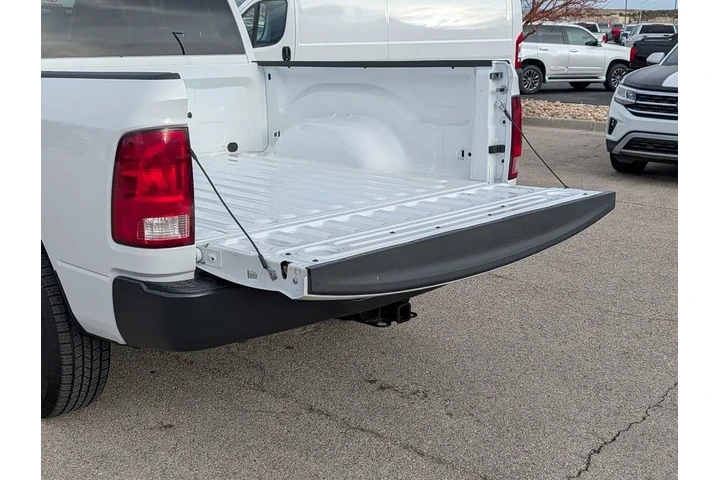 $35995 : Ram 1500 Classic 2024 4x4 Tr image 7