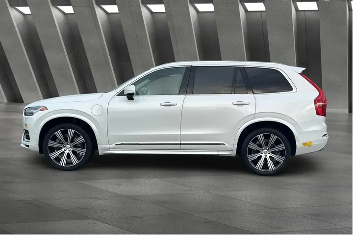 $39900 : Volvo XC90 Recharge 2022 eAW image 8