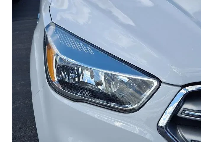 $12028 : Ford Escape 2017 AWD SE 4dr image 10