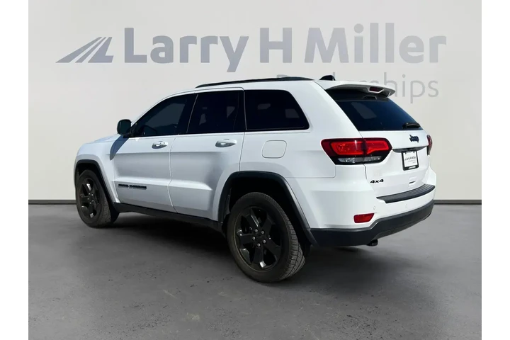 Jeep Grand Cherokee 2018 4x4 image 3