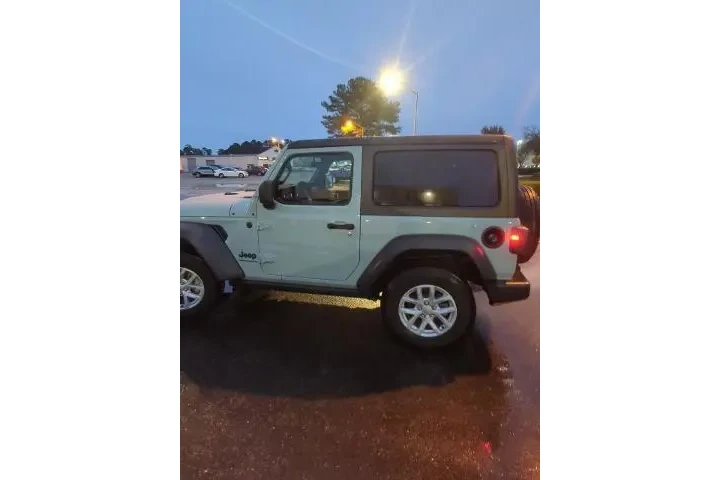 $26336 : Jeep Wrangler 2023 4x4 Sport image 6