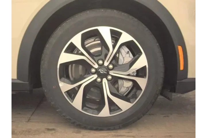 $27499 : Ford Mustang Mach-E 2025 AWD image 10