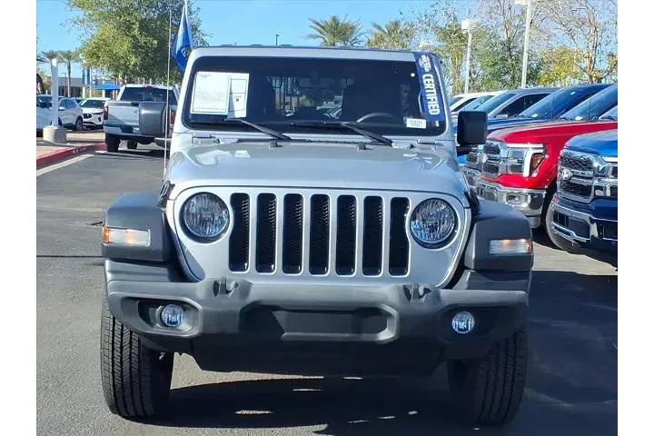 $31081 : Jeep Wrangler 2023 4x4 Sport image 2