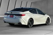 $30500 : Toyota Camry 2025 XSE 4dr Se thumbnail