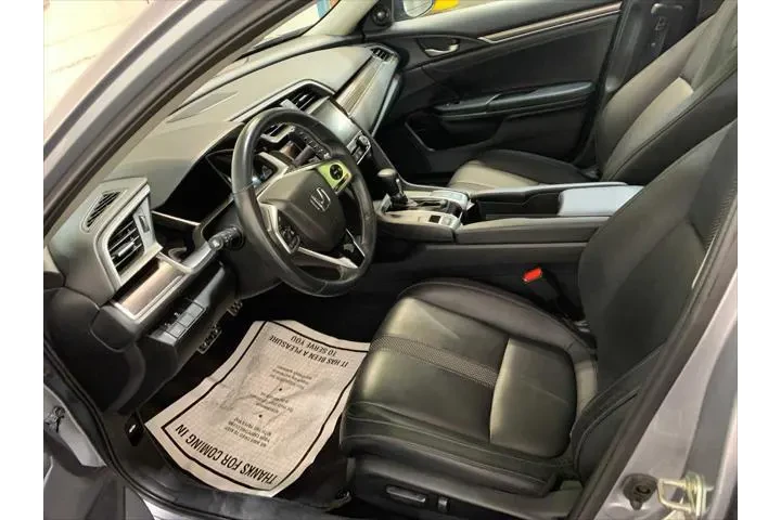 $26988 : Honda Civic 2019 Touring 4dr image 9