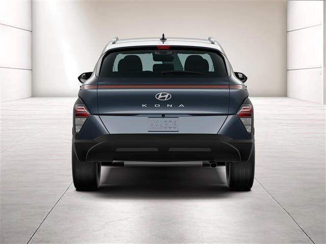$27460 : New 2024 Hyundai KONA SEL FWD image 6