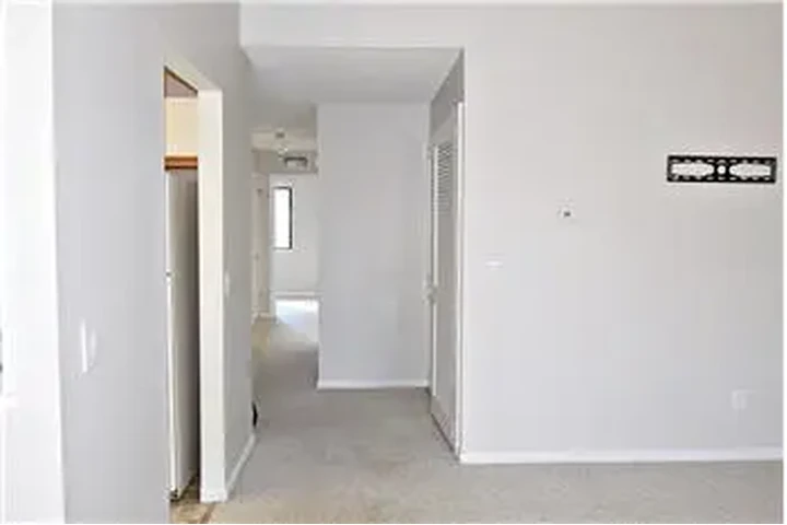 $2200 : Rental property with 2 bedro image 4