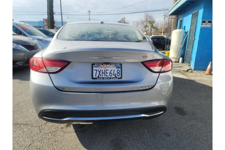 $8999 : 2015 200 Limited image 7