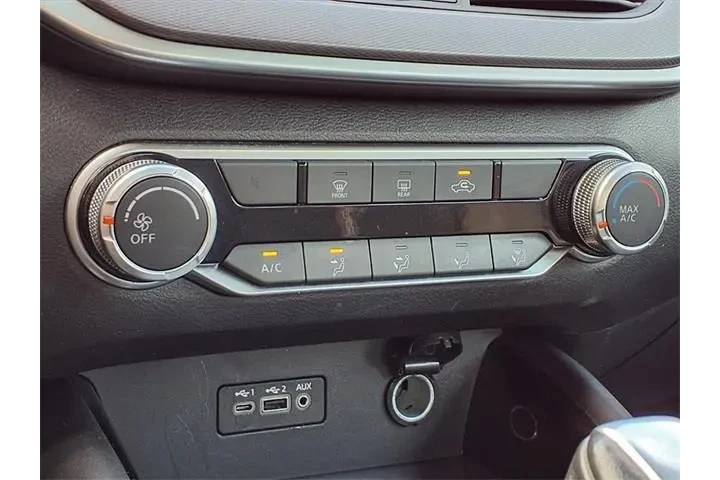 $21750 : Nissan Altima 2023 2.5 SR 4d image 8