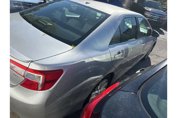 $11995 : 2013 Camry XLE V6 image 5