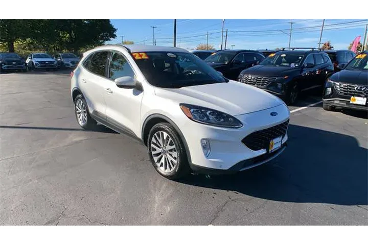 $18490 : Ford Escape 2022 AWD Titaniu image 7