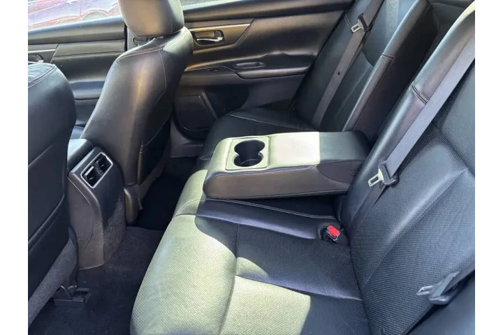 $11999 : 2016 Altima 3.5 SL image 7
