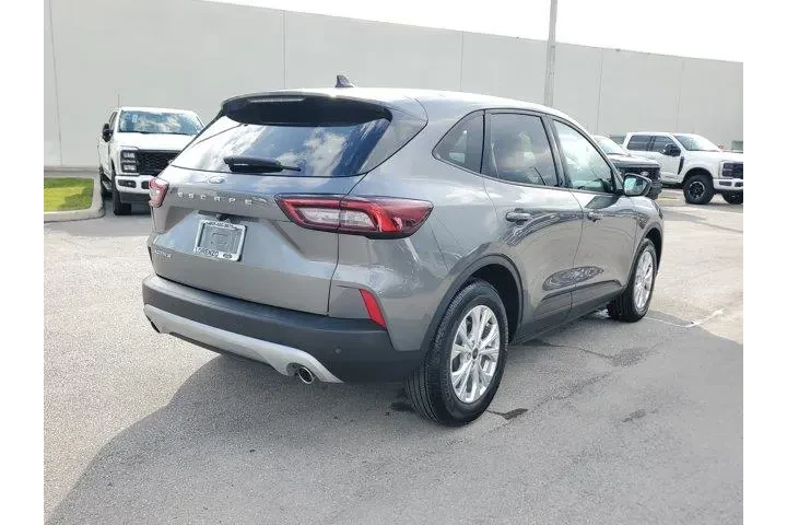 $22990 : Ford Escape 2025 Active 4dr image 5