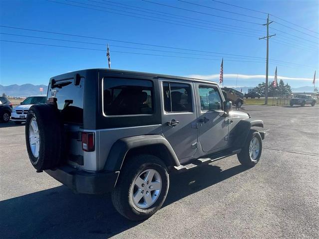 $27500 : 2018 JEEP WRANGLER UNLIMITED image 9
