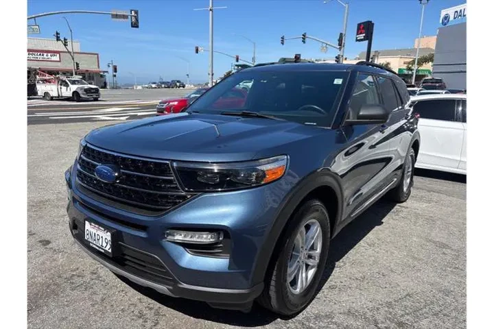 $22988 : Ford Explorer 2020 AWD XLT 4 image 2