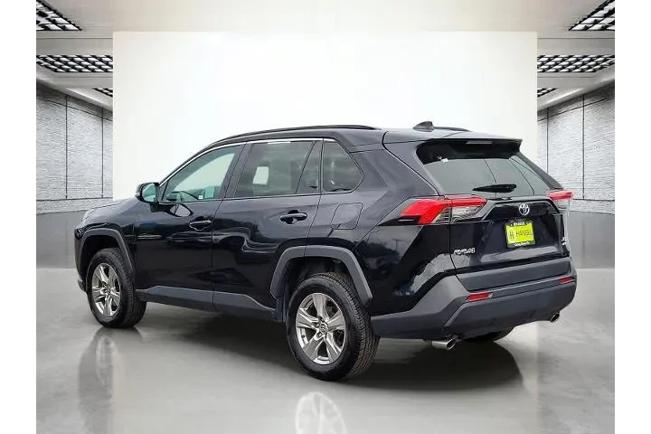 $31488 : Toyota RAV4 2024 AWD XLE 4dr image 9