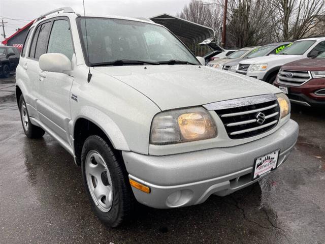 $6995 : 2005 Grand Vitara EX image 4