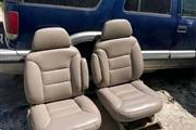 CHEVY or GMC 1988/1998 Seats en Charlotte