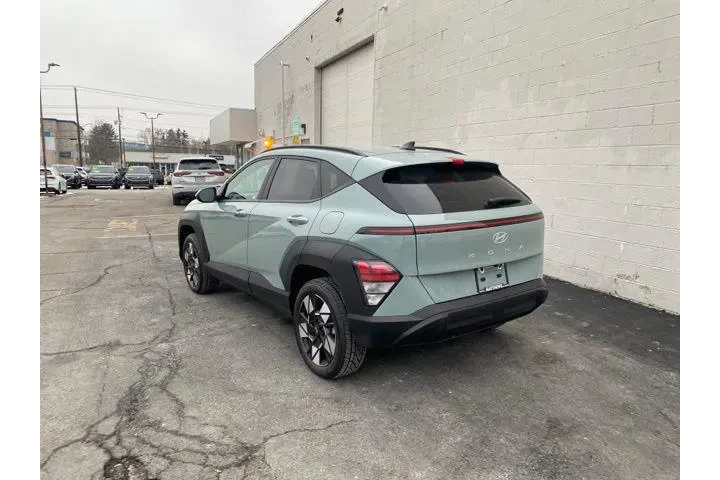 $19799 : Hyundai KONA 2025 AWD SEL 4d image 9