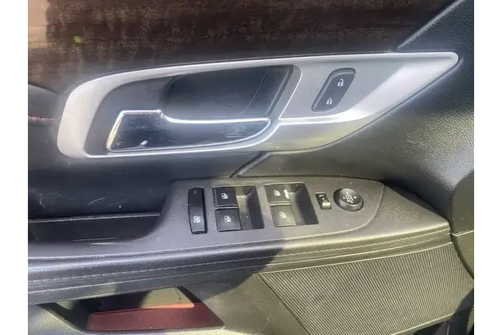 $14106 : GMC Terrain 2016 AWD Denali image 10