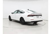 $29998 : Honda Accord Hybrid 2023 Spo thumbnail