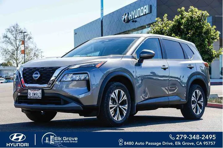 $21991 : Nissan Rogue 2023 SV 4dr Cro image 1