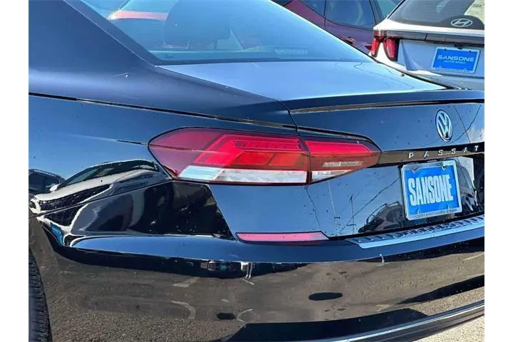 $18959 : Volkswagen Passat 2022 SE 4d image 8
