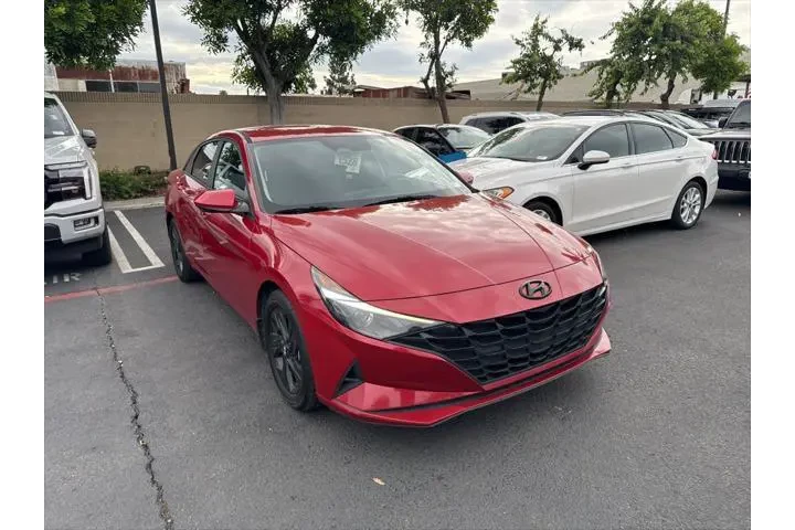 $18499 : Hyundai ELANTRA 2022 SEL 4dr image 4