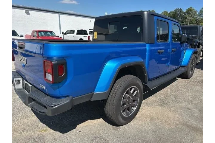 $33579 : Jeep Gladiator 2022 4x4 Over image 7