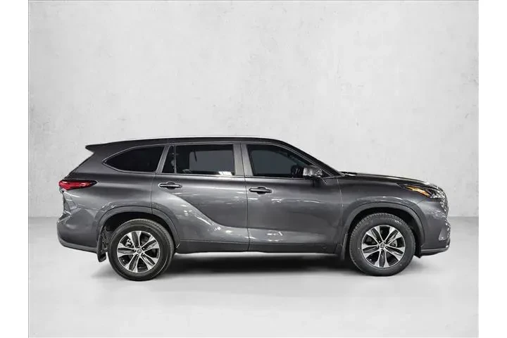 $36995 : Toyota Highlander 2023 AWD X image 4