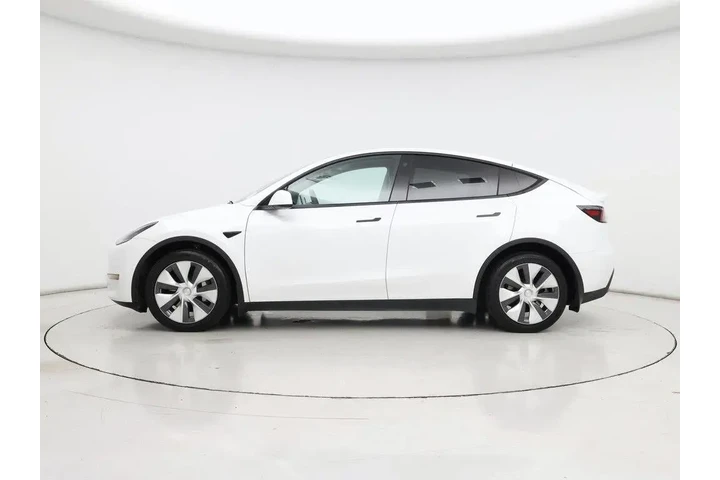 $28998 : Tesla Model Y 2021 AWD Long image 3