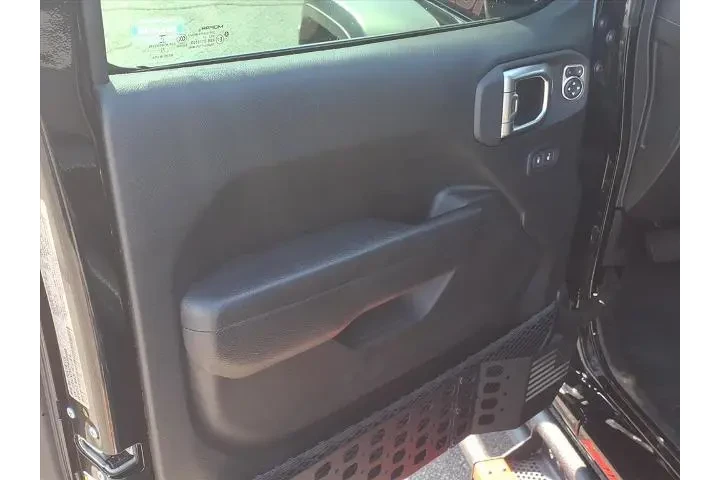 $35988 : Jeep Wrangler 2023 4x4 Rubic image 3