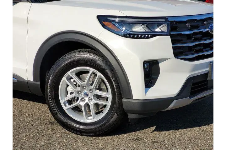 $38776 : Ford Explorer 2025 Active 4d image 6