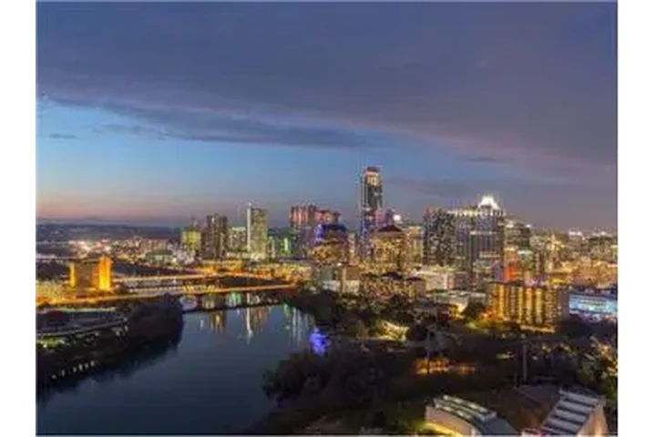 $3600 : Rental property with 2 bedro image 2