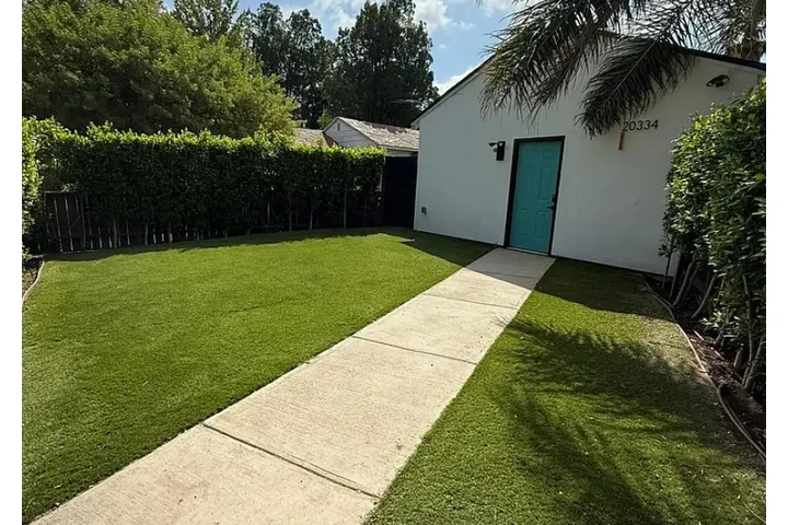 $1099 : Bassett St, Winnetka, CA 91306 image 1
