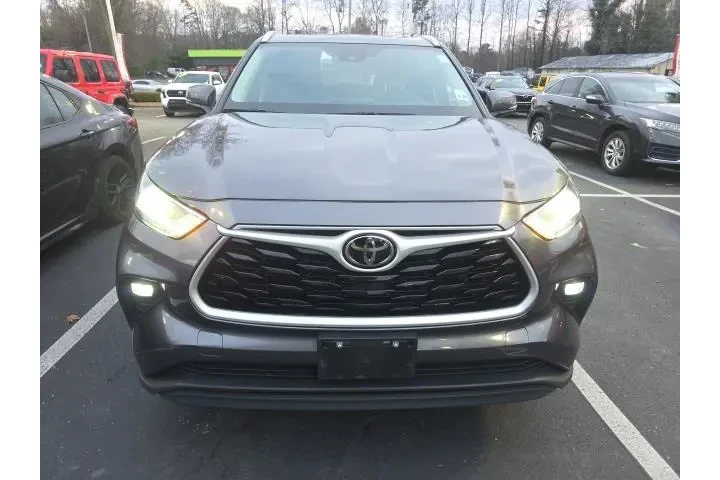 $38678 : Toyota Highlander 2024 AWD X image 2