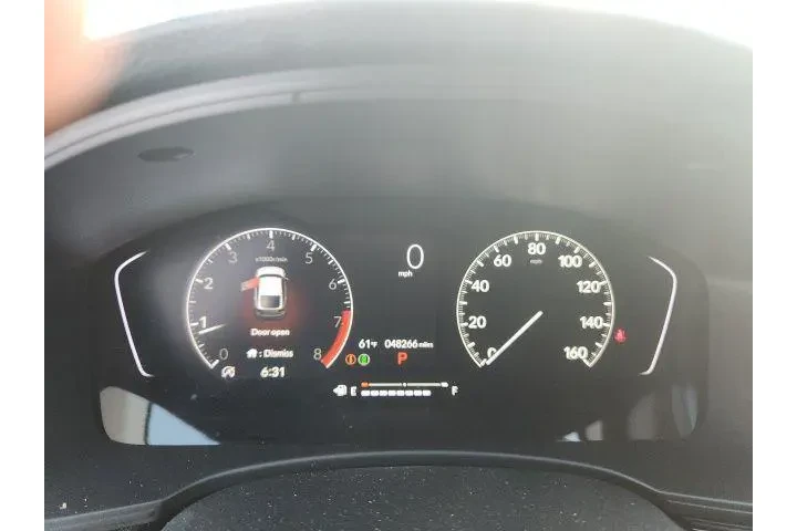 $21790 : Honda Civic 2023 LX 4dr Hatc image 8