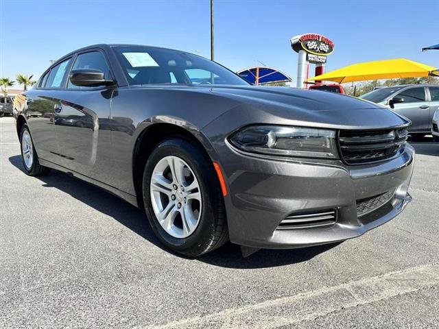 $29995 : Pre-Owned 2022 Charger SXT Se image 4