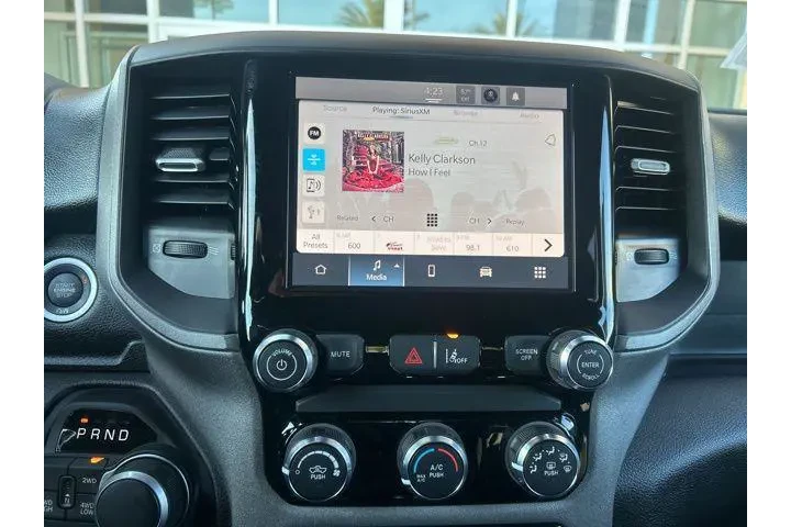 $38995 : Ram 1500 2025 image 10