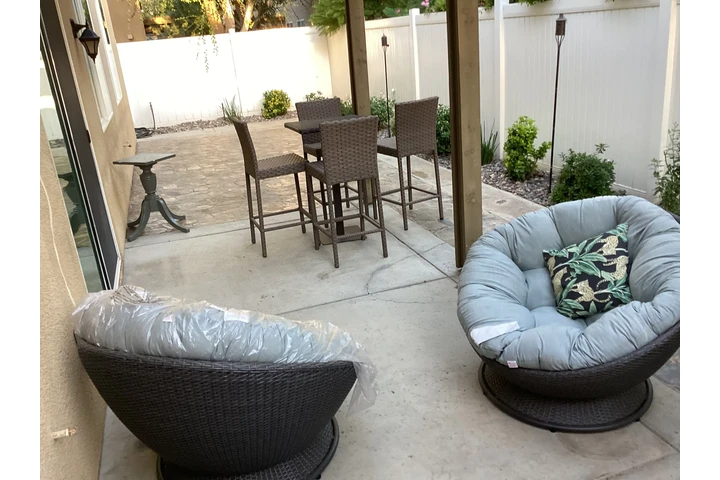 $945 : Cuarto Amueblados+Pool+Wifi+TV image 7