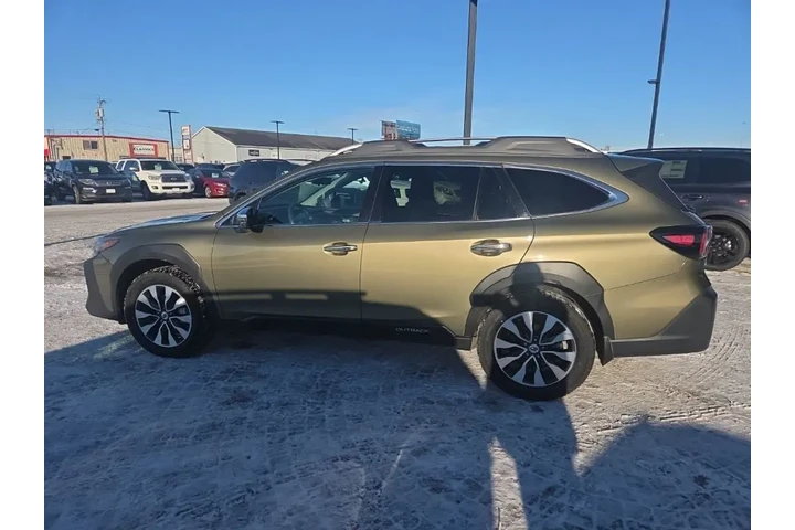 $29497 : 2023 Outback Touring image 8