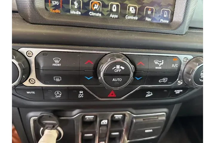 $23604 : Jeep Wrangler Unlimited 2019 image 10