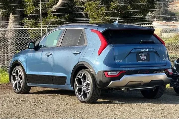 $28990 : Kia Niro Plug-In Hybrid 2024 image 9