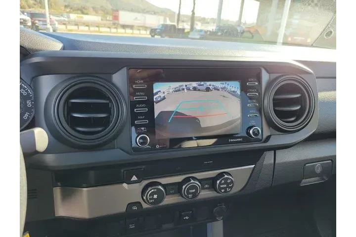 $30000 : Toyota Tacoma 2022 4x2 SR5 4 image 9