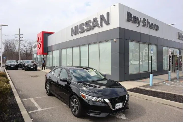 $15897 : Nissan Sentra 2022 SV 4dr Se image 2