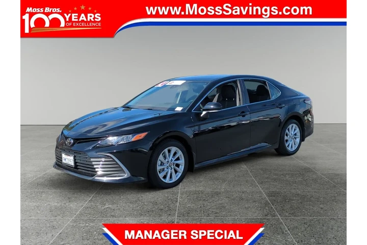 $32542 : Toyota Camry 2024 LE 4dr Sed image 1